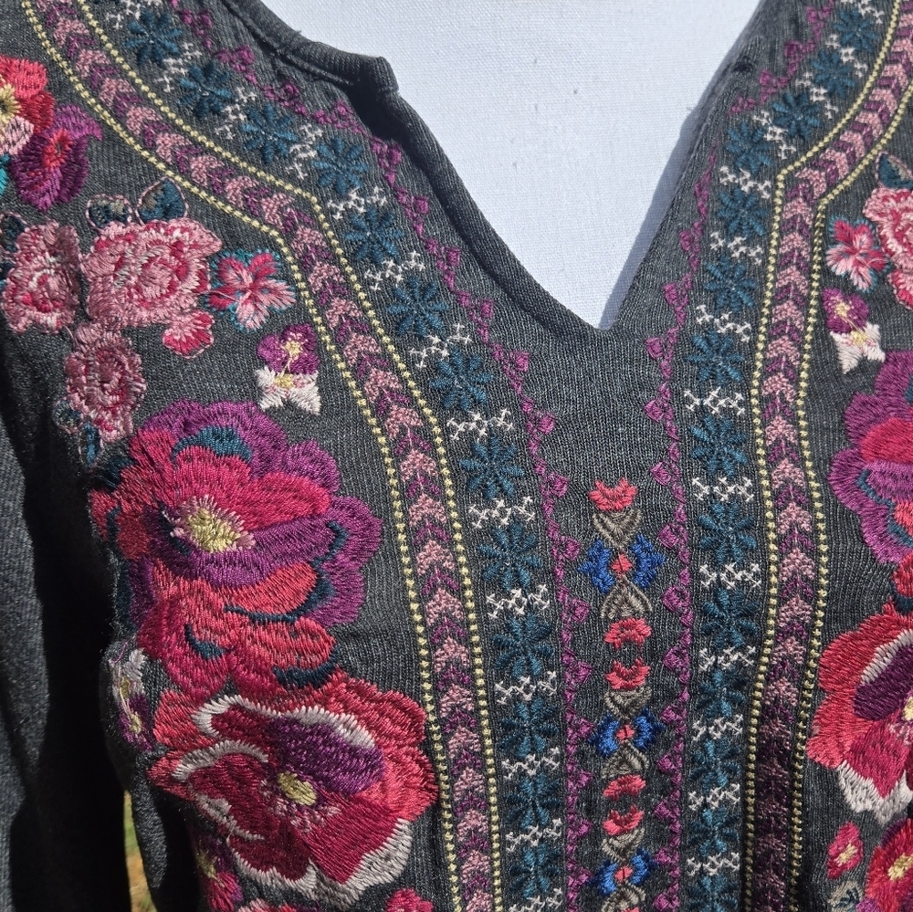 Small Oversized Floral Embroidered Tunic W/ Western Boho Free Spirit Flowy - Picture 8 of 9